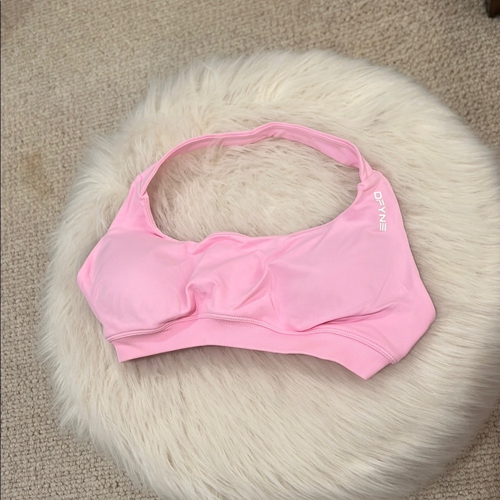 Pink DFYNE Sports Bra